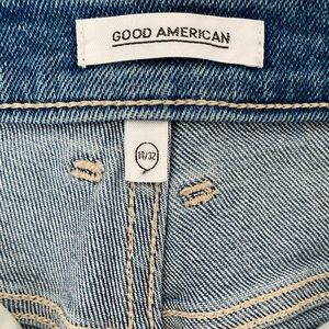 Good American Cut-Off Jean Short